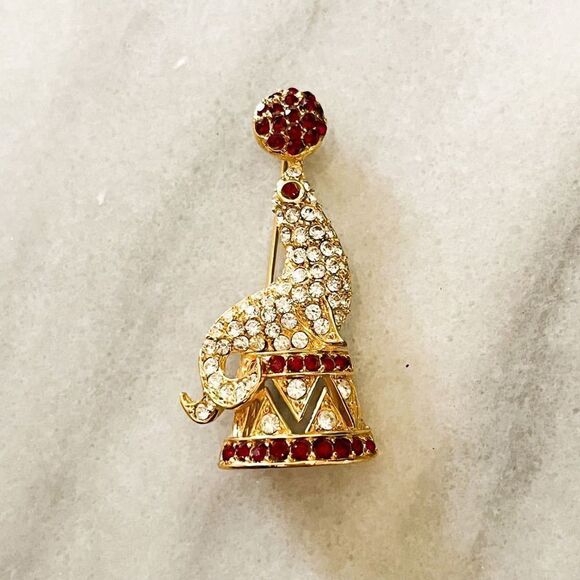 Signed Napier Circus Seal Brooch Vintage Gold Rhinestone Crystal Red RARE - Picture 3 of 6